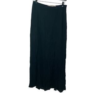 Super dry skirt long maxi black skirt two high slots size Medium